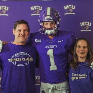 Meet your Posher, Joy